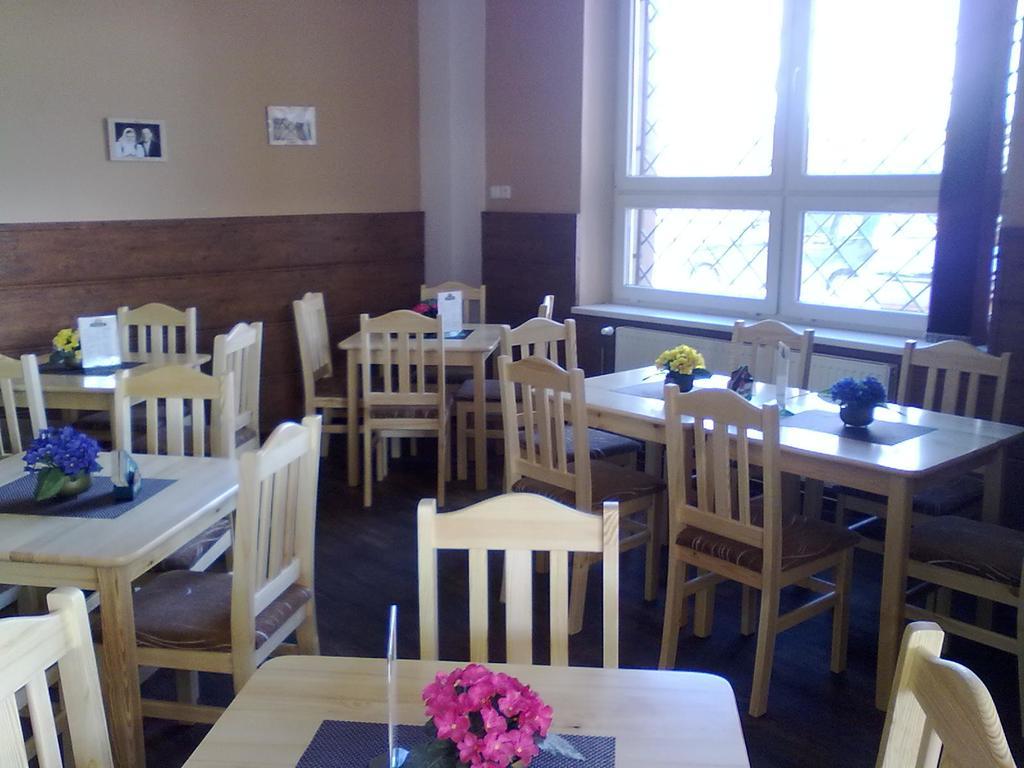 Penzion A Restaurace Na Salasi Hutisko Екстериор снимка
